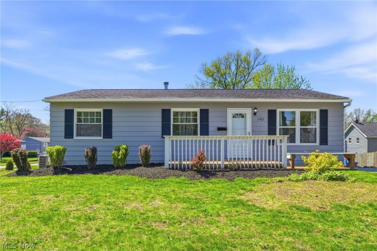 1762 Underwood Street, Cuyahoga Falls, OH, 44221