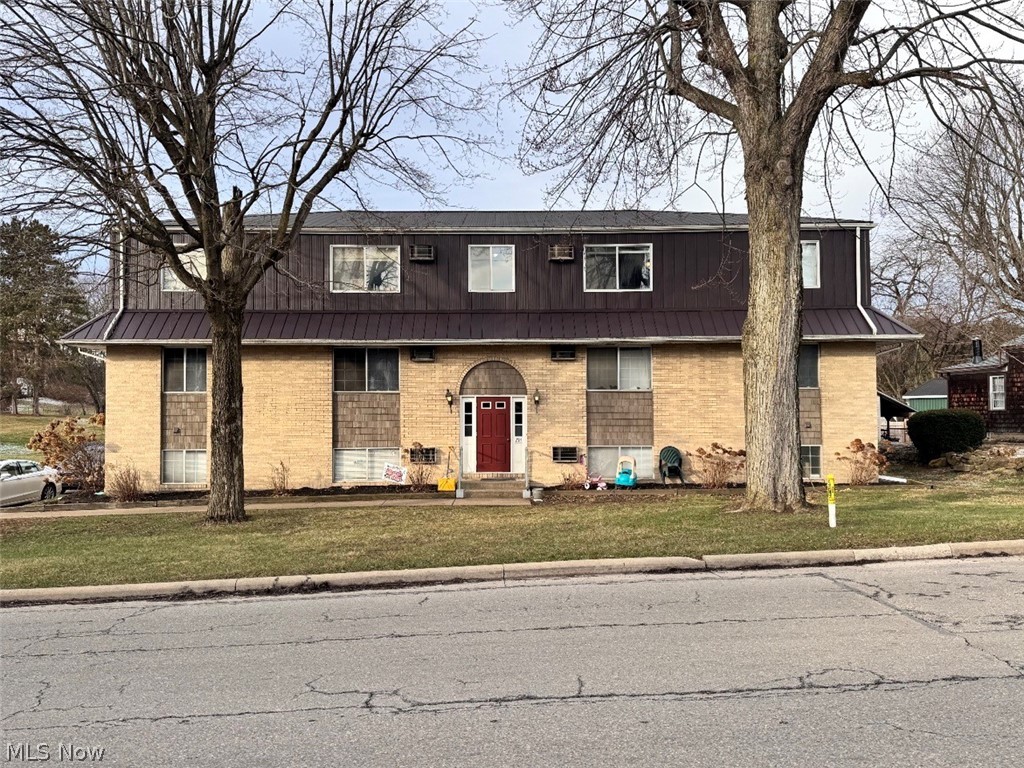 215 Grant Boulevard, Minerva, OH