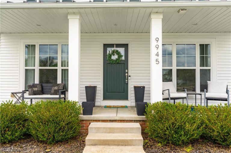 9945 Guardian Circle, North Canton, OH - Photo 3