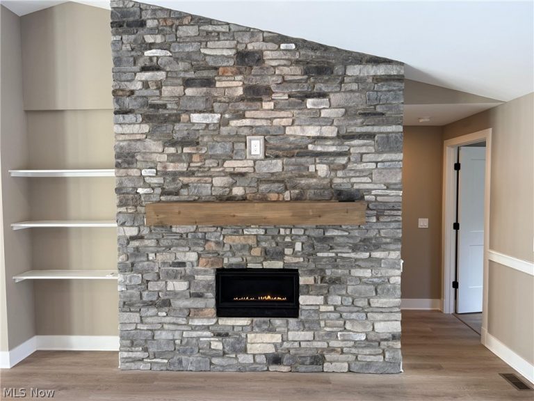 3940 Ellendale Road, Chagrin Falls, OH - Photo 5