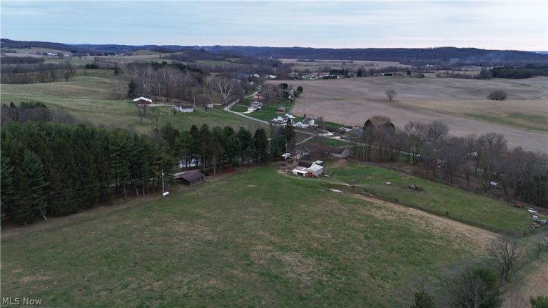 25350 Township Road 192, Coshocton, OH - Photo 6