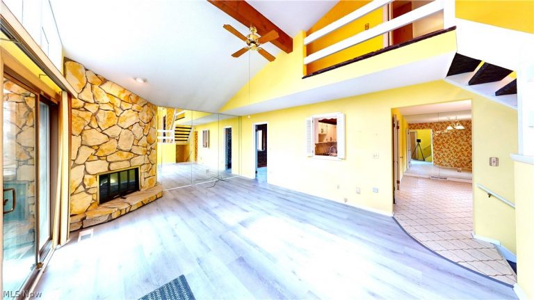 17652 Walnut Trail, Chagrin Falls, OH - Photo 4