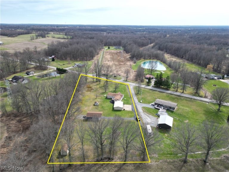 14086 Ellsworth Road, Berlin Center, OH - Photo 3