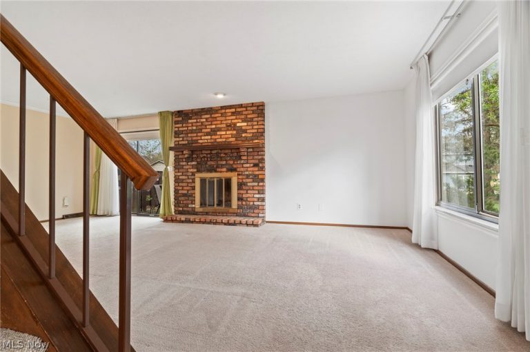 32635 Jefferson Drive #35, Solon, OH - Photo 8