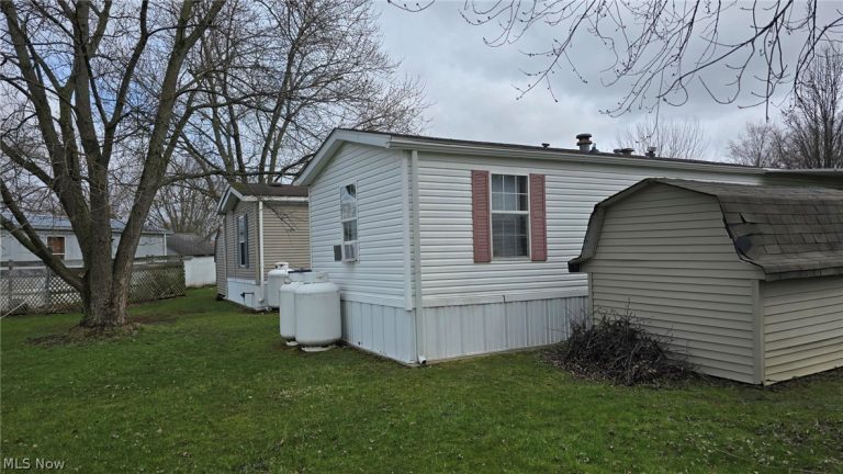 14740 Oak Grove Drive #26, Doylestown, OH - Photo 4