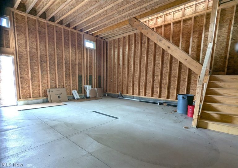 10695 Kinsman Road, Newbury, OH - Photo 5