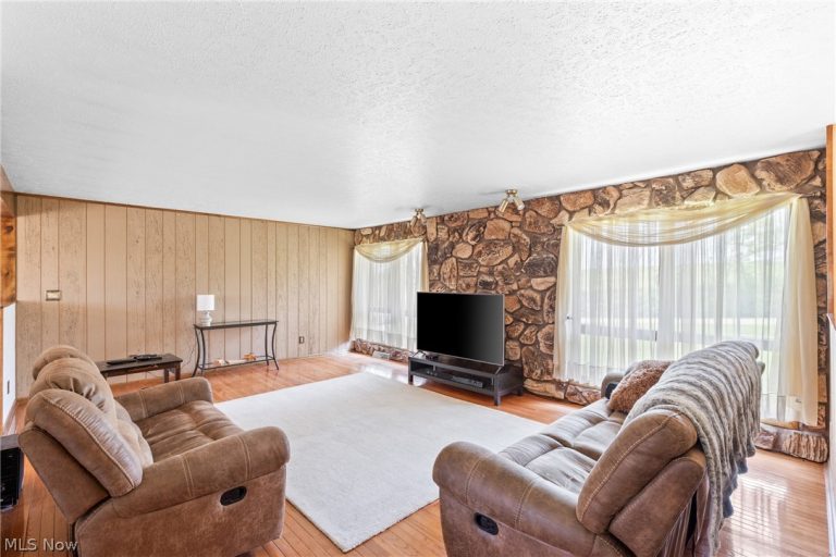 71770 Chini Orchard Road, Flushing, OH - Photo 5