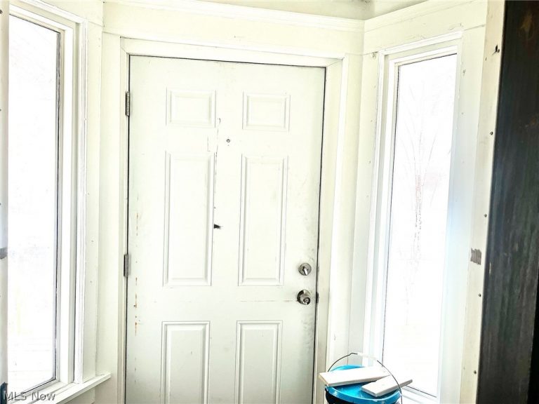 1810 86th Street, Cleveland, OH - Photo 4