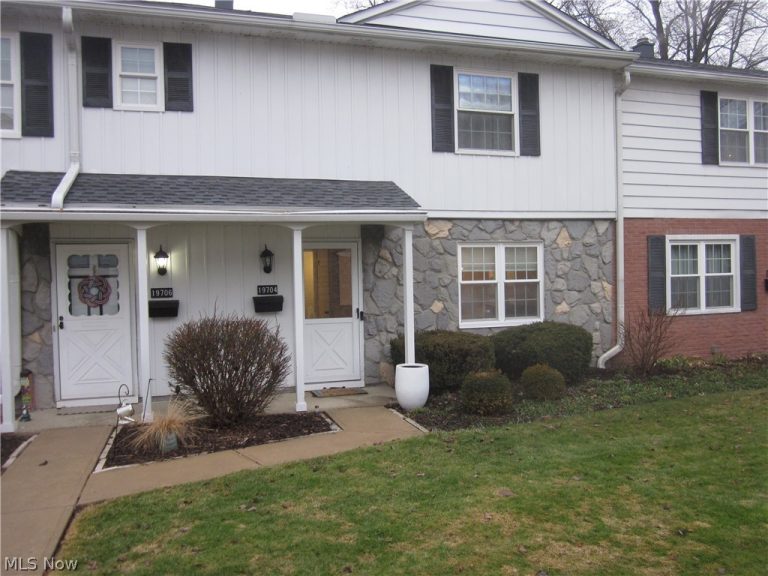 19704 Lorain Road #43, Fairview Park, OH - Photo 2