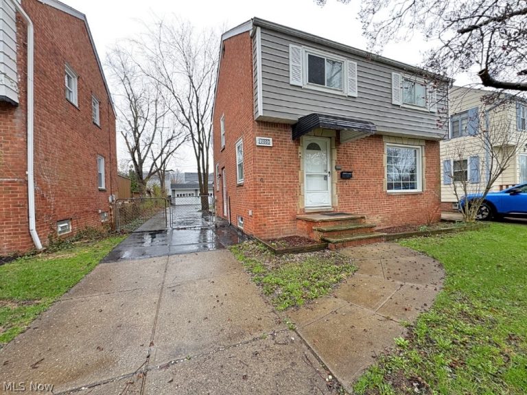 22000 Kennison Avenue, Euclid, OH - Photo 4