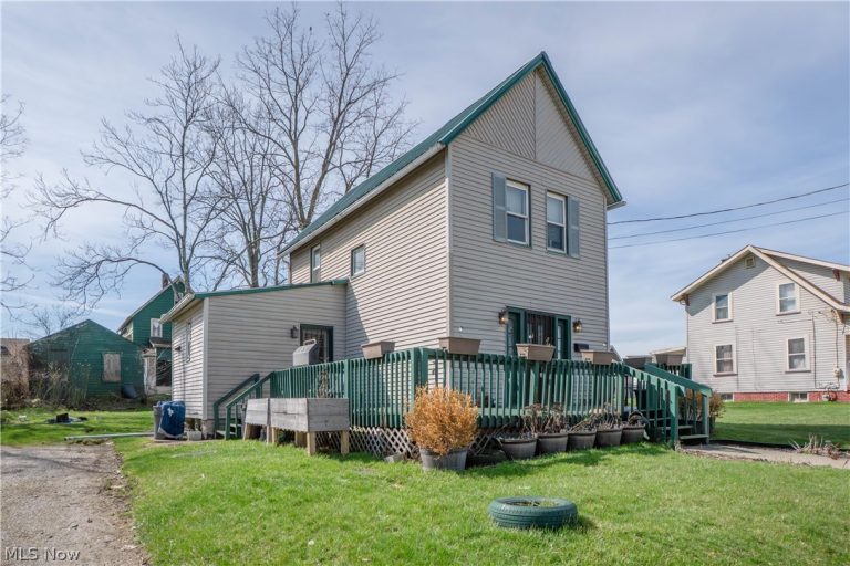 2202 5th Street, Canton, OH - Photo 2