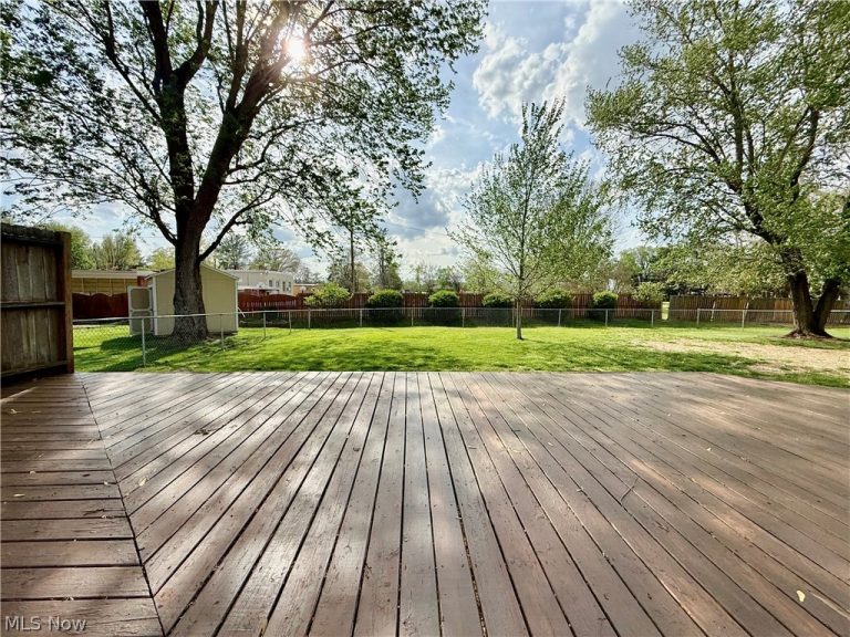 307 Strecker Lane, Marietta, OH - Photo 4