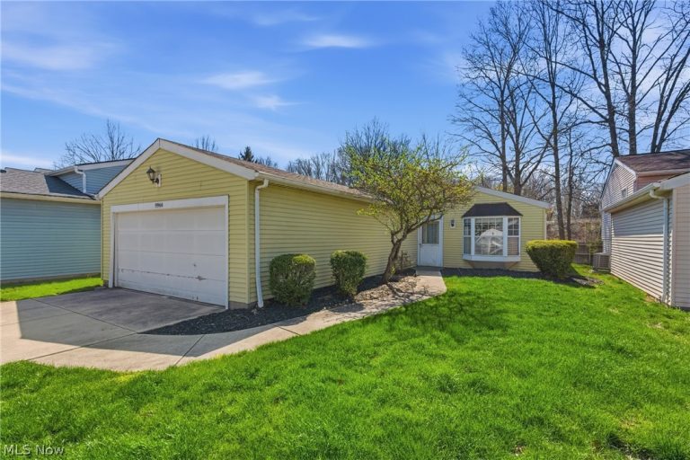 9966 Magnolia Drive, Olmsted Falls, OH, 44138