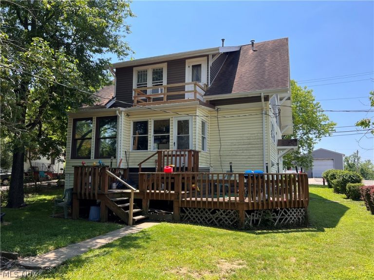 108 Oaklawn Avenue, Woodsfield, OH - Photo 8