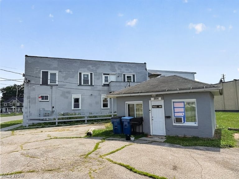 2914-2916 Seneca Avenue, Lorain, OH - Photo 3