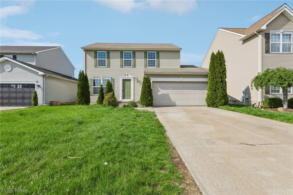 38210 Kingston Drive, North Ridgeville, OH