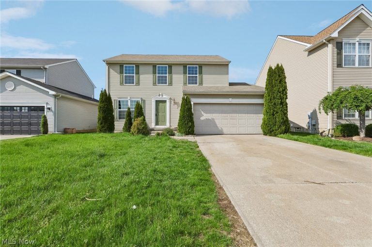 38210 Kingston Drive, North Ridgeville, OH, 44039