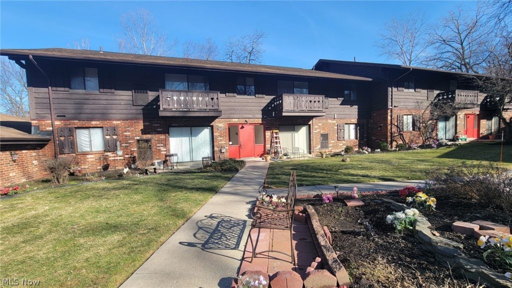 16080 Maple Heights Boulevard #101, Maple Heights, OH