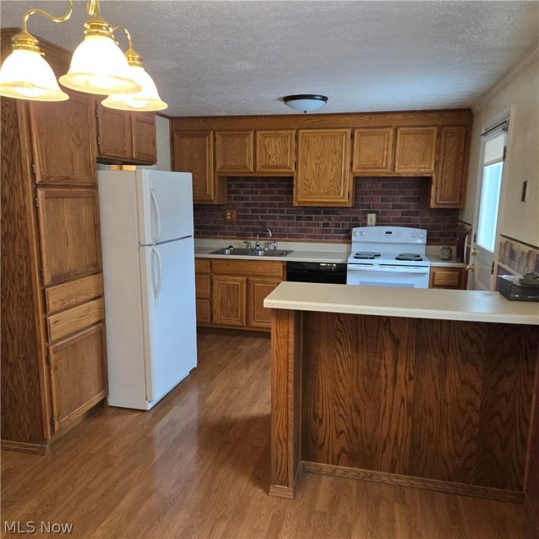 511 Suzanne Drive, Kent, OH - Photo 3