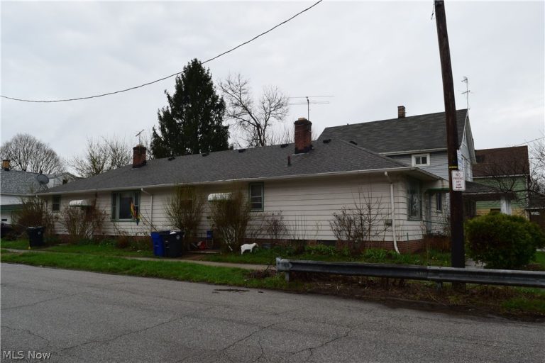 6210 Heisley Avenue, Cleveland, OH - Photo 3