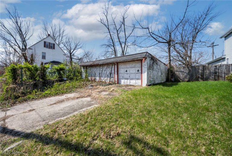 14819 Westropp Avenue, Cleveland, OH - Photo 4