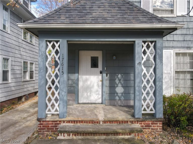 17615 Winslow Road, Shaker Heights, OH - Photo 4