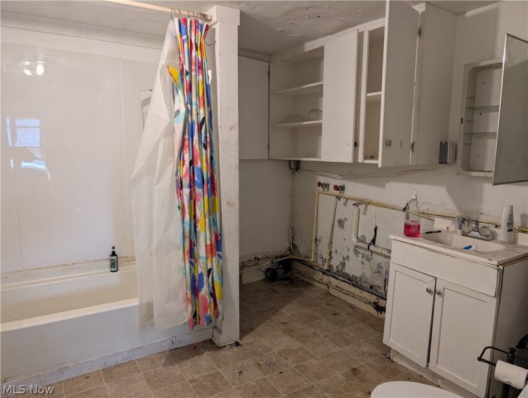 1111 Echo Street, Malta, OH - Photo 6