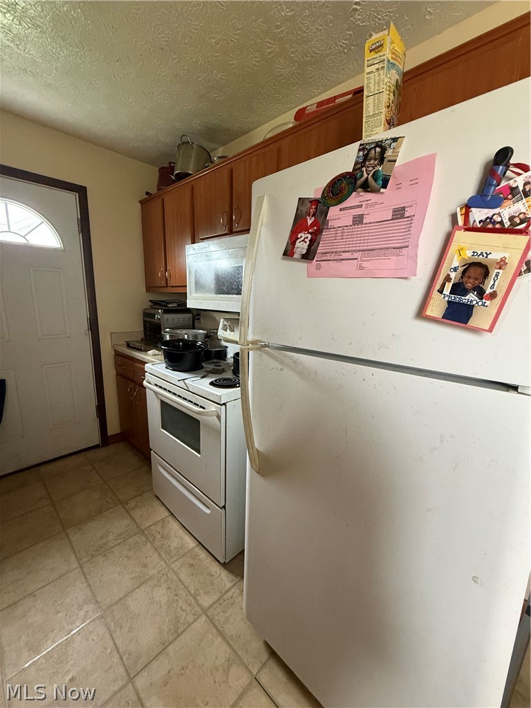 23740 Lake Shore Boulevard, Euclid, OH - Photo 4