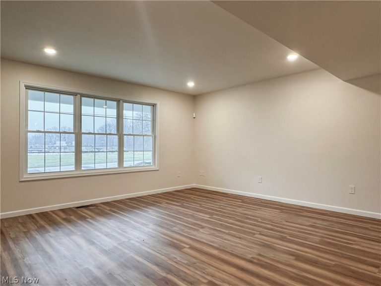 1595 Drexel Avenue, Warren, OH - Photo 6