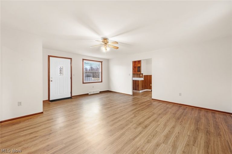 13290 Mount Eaton Road, Doylestown, OH - Photo 3