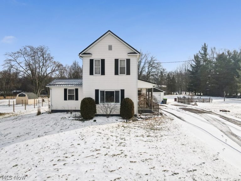2420 Beechwood Avenue, Alliance, OH, 44601