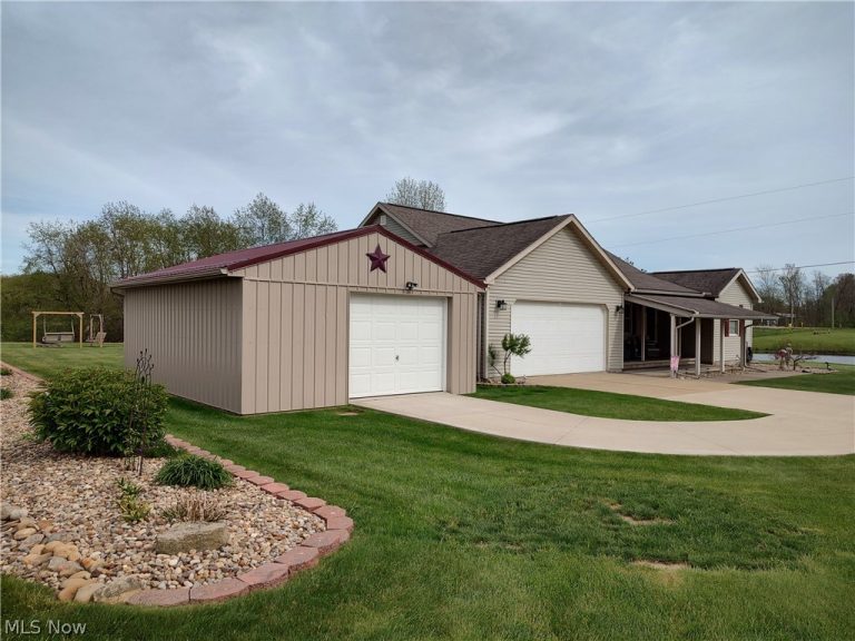 4314 Sherrod Valley Drive, Sherrodsville, OH - Photo 4