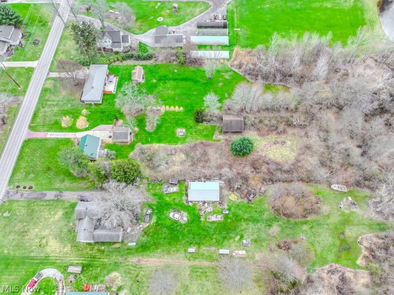 2242 Dock Road, Madison, OH - Photo 8