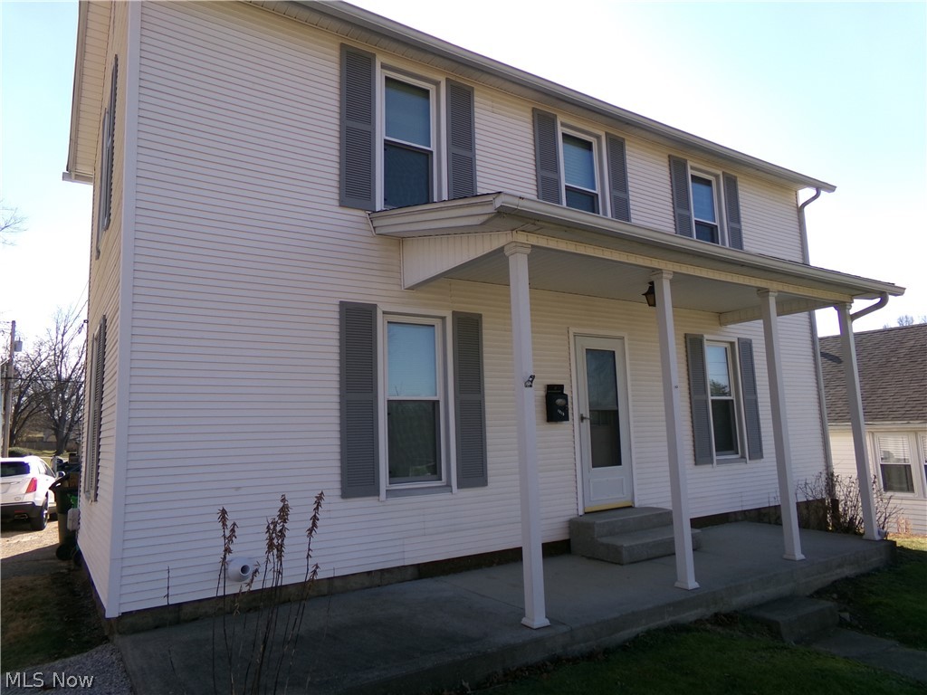 1215 Denman Avenue, Coshocton, OH