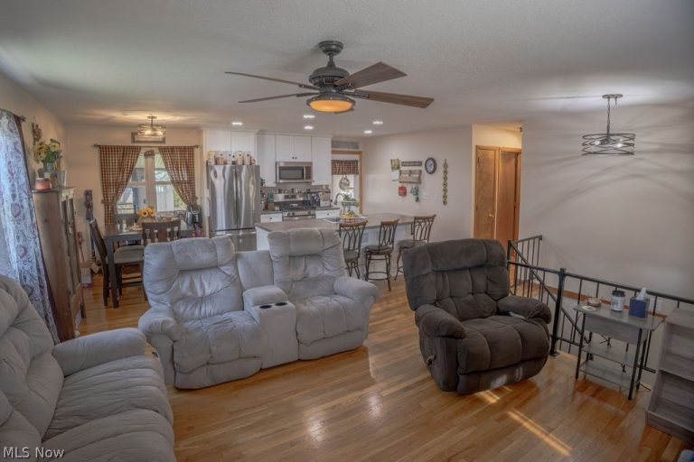 2310 Randolph Drive, Parkersburg, WV - Photo 5