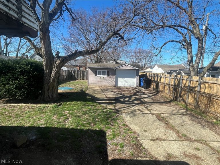 4464 138th Street, Cleveland, OH - Photo 4