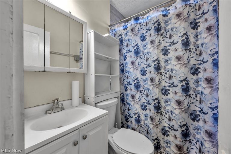 12014 Iowa Avenue, Cleveland, OH - Photo 5