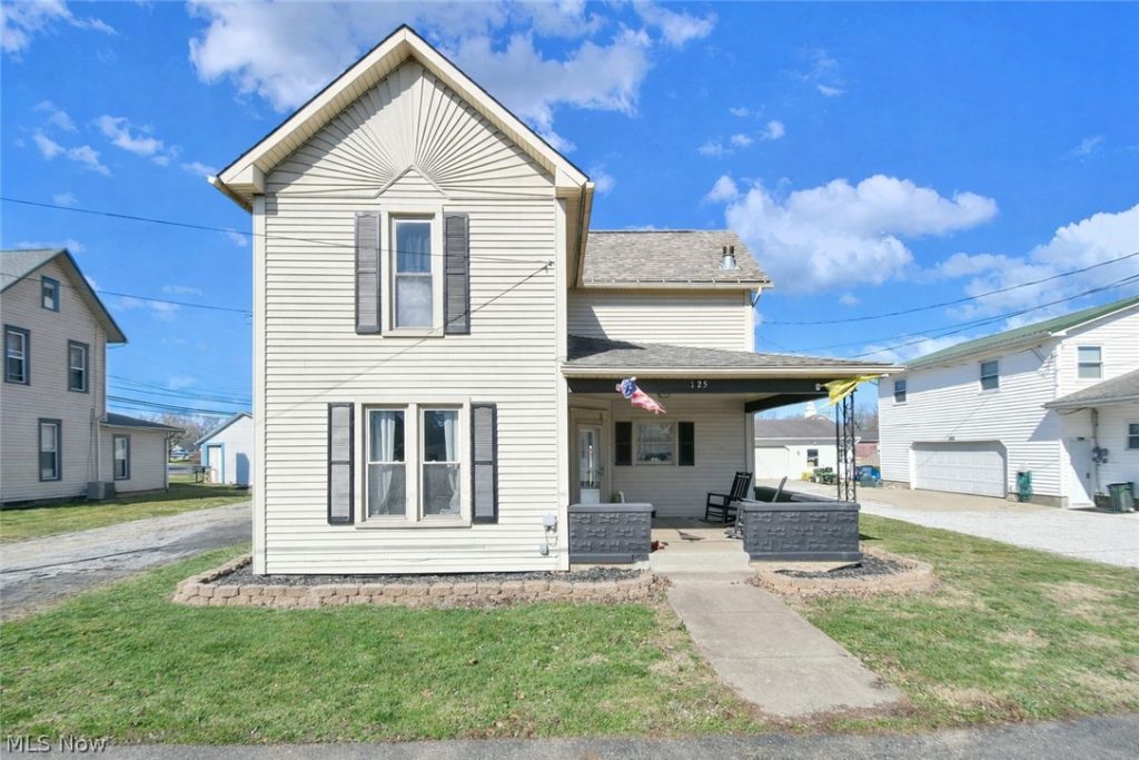 125 Beaver Street, Warsaw, OH