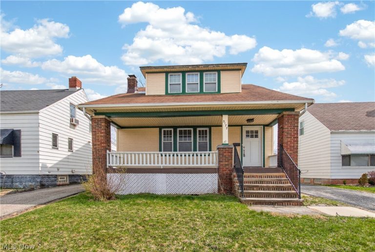 5177 Cato Street, Maple Heights, OH, 44137
