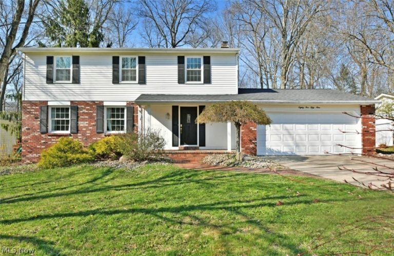 8559 Bayberry Drive, Warren, OH, 44484