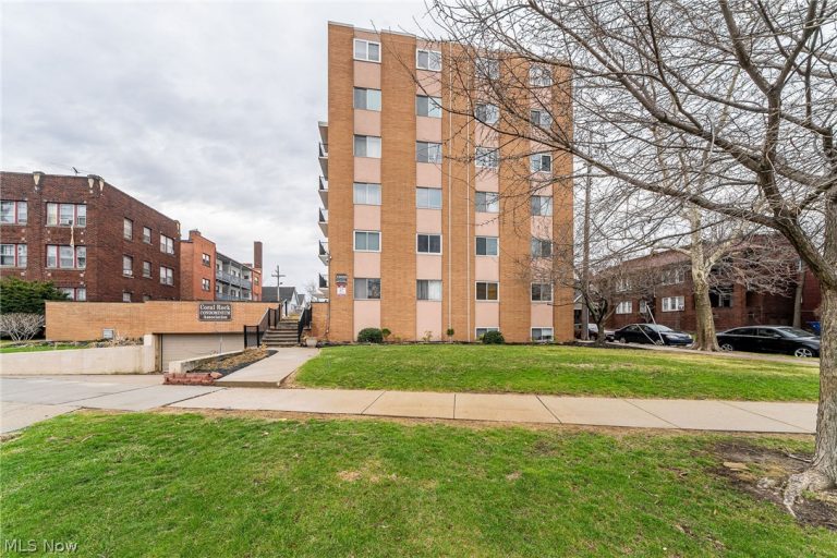 12029 Clifton Boulevard #505, Lakewood, OH, 44107