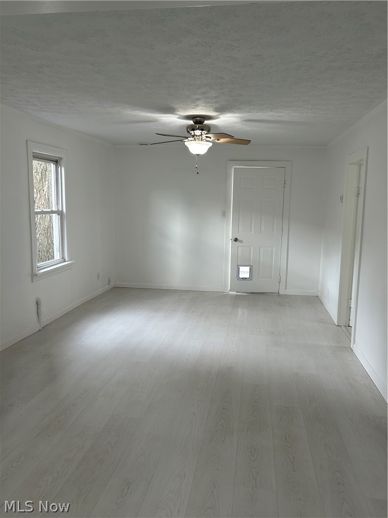 357 Roxboro Road, Vermilion, OH - Photo 3
