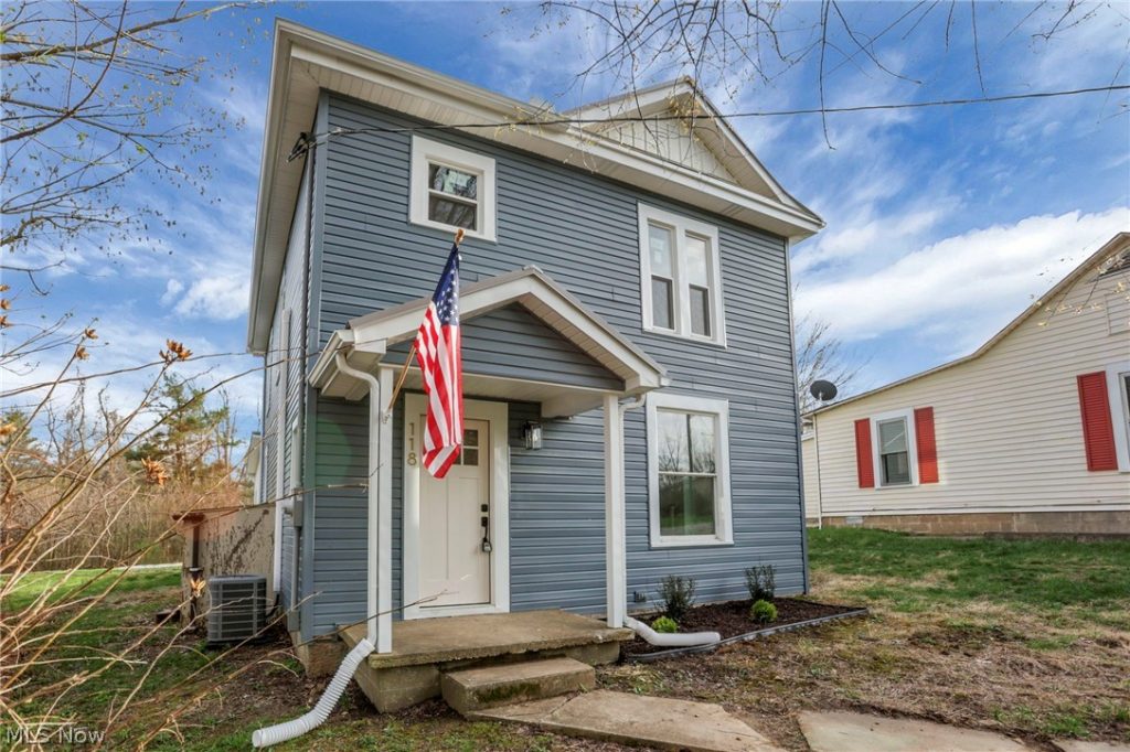 118 Conner Avenue, Senecaville, OH