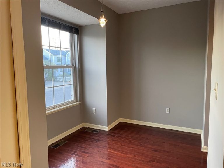 4440 Sexton Road, Cleveland, OH - Photo 5