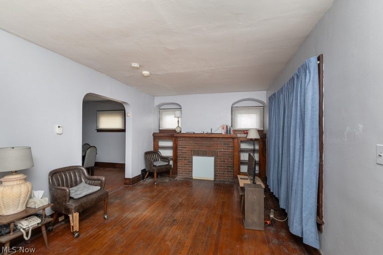 3618 114th Street, Cleveland, OH - Photo 2