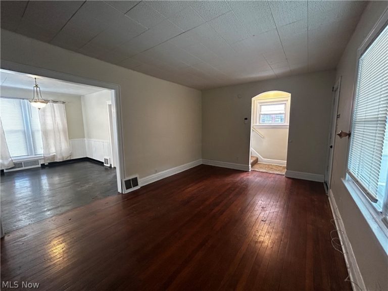 431 Noah Avenue, Akron, OH - Photo 8