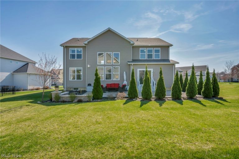 5250 Duxbury Drive, Copley, OH - Photo 2