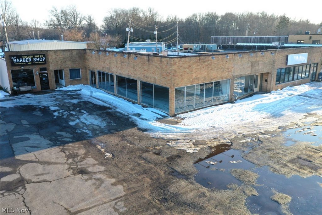 26949 Center Ridge Road, Westlake, OH