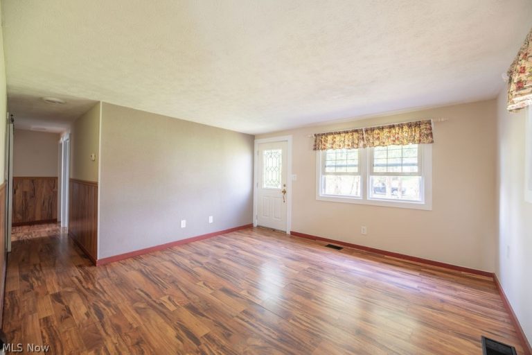 602 Frost Road, Streetsboro, OH - Photo 8