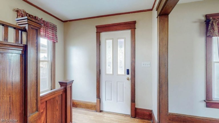 2495 Northland Street, Cuyahoga Falls, OH - Photo 2